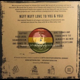 Satta Dub Records-12"-Lion Of Judah / Pacey + Love‘s Divine / Pacey + Running / Pacey
