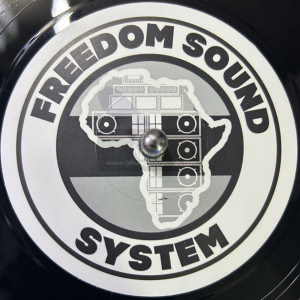 Freedom Sound Music-7"-Lion Dub / WhoDemSound